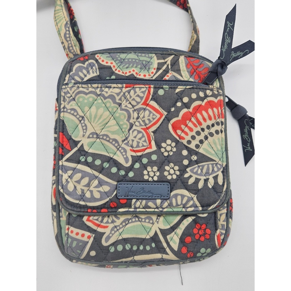 Vera Bradley Crossbody Bag Purse Quilted Floral Pattern Travel Bag - Picture 3 of 14